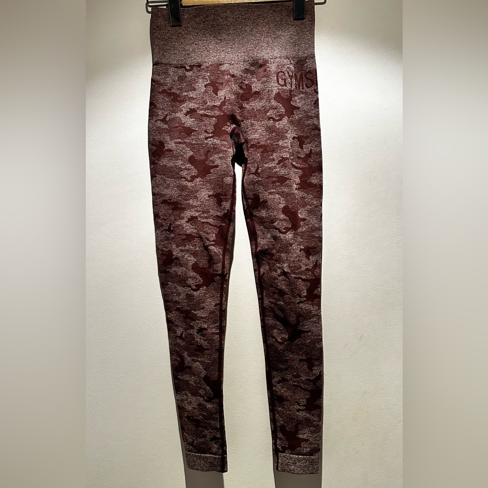 Gymshark Camouflage Leggings in Red and Brown